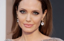 Анджелина Джоли намекна, че може да се кандидатира за президент на САЩ