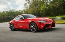 Toyota Supra се завръща с двигател от BMW