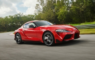 Toyota Supra се завръща с двигател от BMW