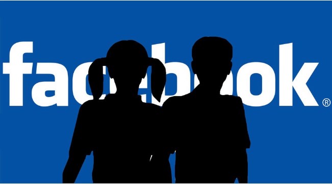 Facebook плаща на тийнейджъри, за да ги шпионира