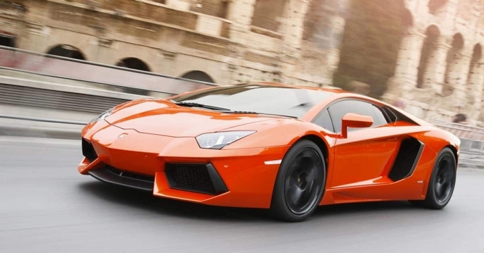 "Lamborghini" не изключва възможността да направи 4-врат седан