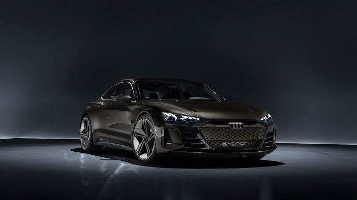 "Audi" ще конкурира Tesla Model 3 с нов електрически модел