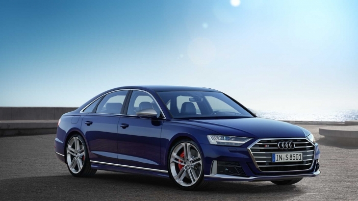 Новото Audi S8 идва с елегантен и дискретен дизайн