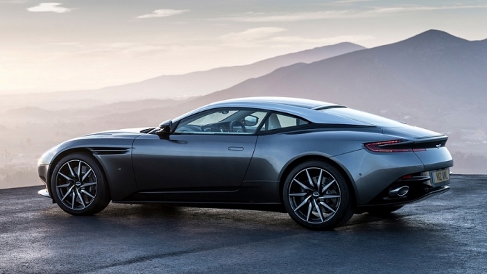 В "Aston Martin" смятат идеята за напълно автономни автомобили за абсурдна