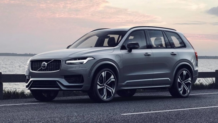 "Volvo" изтегля 507 000 автомобила в целия свят заради риск от пожар