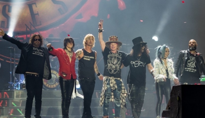 Изтече неизвестна песен "Guns N’ Roses" с участието на Брайън Мей