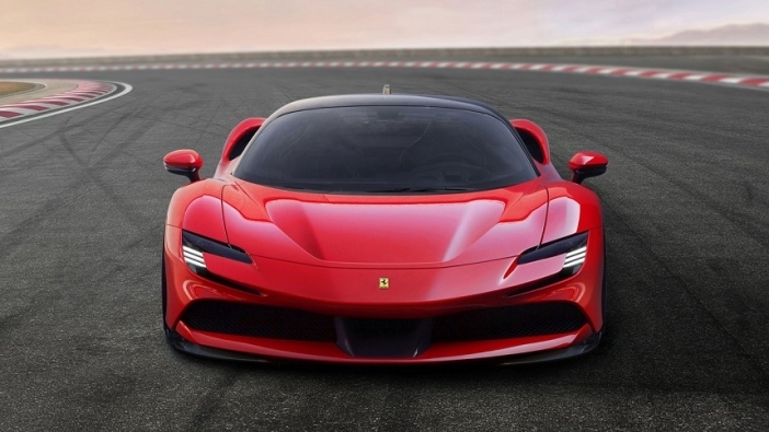 "Ferrari" ще предлага повече по-лесни за шофиране коли за пътуване