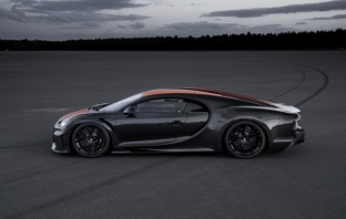 Bugatti Chiron стана първата кола, достигнала скорост 300 мили в час