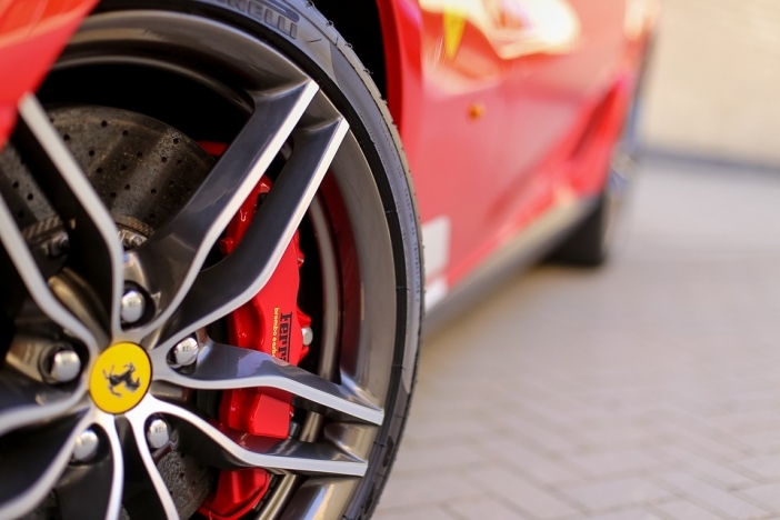 "Ferrari" обещава да предложи уникален SUV
