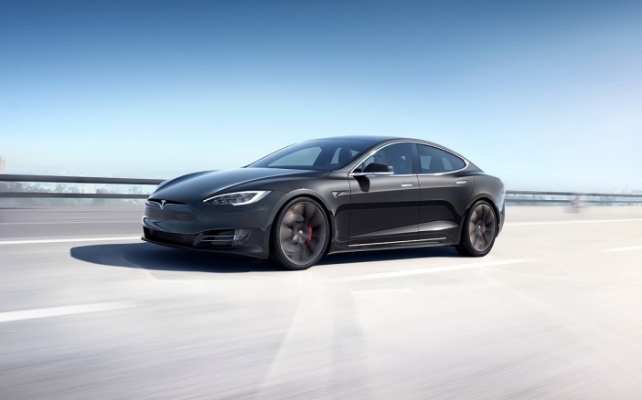 "Tesla" ще произвежда коли и в Европа