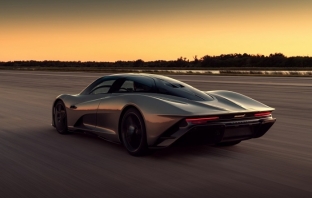 McLaren Speedtail влезе в клуба на колите с максимална скорост над 400 км/ч