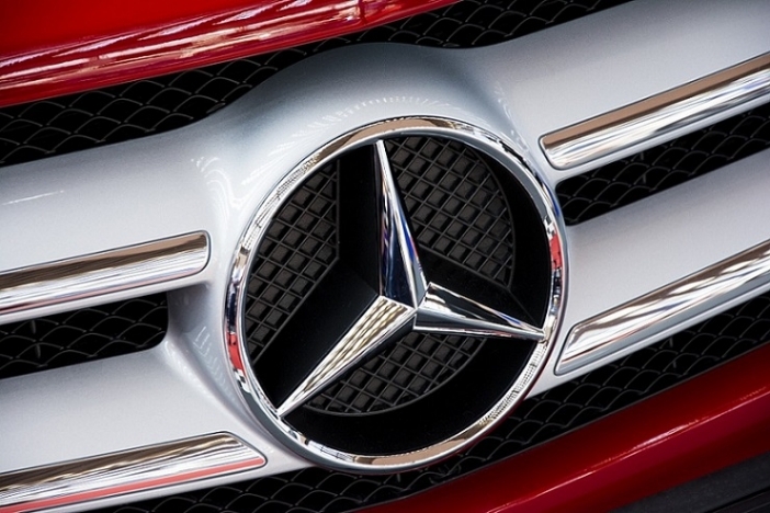 Следващият Mercedes C53 AMG ще се сбогува с шестцилиндровия двигател