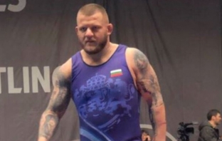 ММА бойци се молят за Николай Щерев! Приятели на шампиона: Много е зле положението