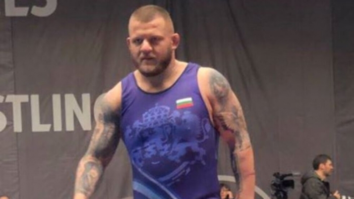 ММА бойци се молят за Николай Щерев! Приятели на шампиона: Много е зле положението