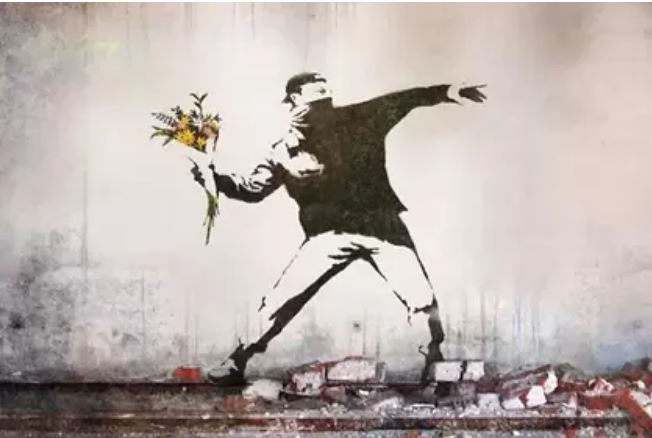 Банкси загуби авторските права над един от най-известните си графити
