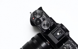 Какви са възможностите на съвременните професионални фотоапарати