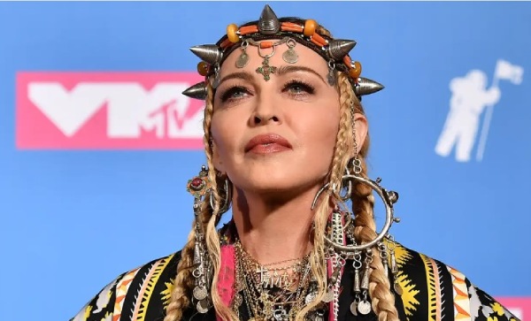 И Мадона си написа завещанието. Изрично забрани създаването на холограмни образи!