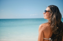 Възхитителни на плажа: Ето кои дамски бански ще са хит през лято 2024