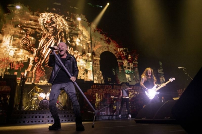 Iron Maiden разтърсват София: Метъл динозаврите готвят най-голямото шоу в историята си на „Васил Левски“