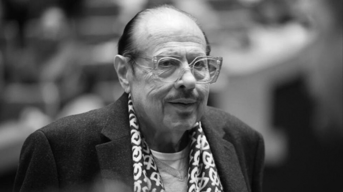 Последният щрих на Агент Тенев – творецът, който рисуваше с думи Последният щрих на Агент Тенев – творецът, който рисуваше с думи