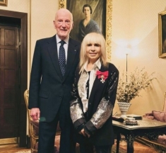 Лили Иванова наградена с рядък орден от Симеон II! Получи Дамски кръст за изключителни заслуги