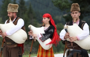 Българската гайда стана световно съкровище: ЮНЕСКО я вписа в културното си наследство