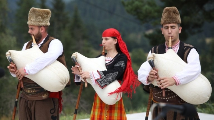 Българската гайда стана световно съкровище: ЮНЕСКО я вписа в културното си наследство