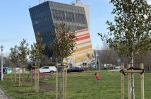 Край вълните и китарите: Варна изгражда Алея на рока