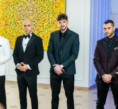 Актриса, журналистка, фолк певица, социална работничка, историчка, художничка и финансова брокерка търсят любовта в 