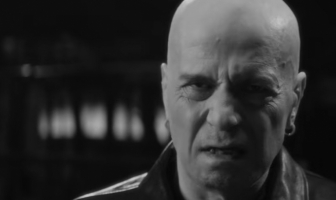 Слави Трифонов разбуни духовете с новата си песен 