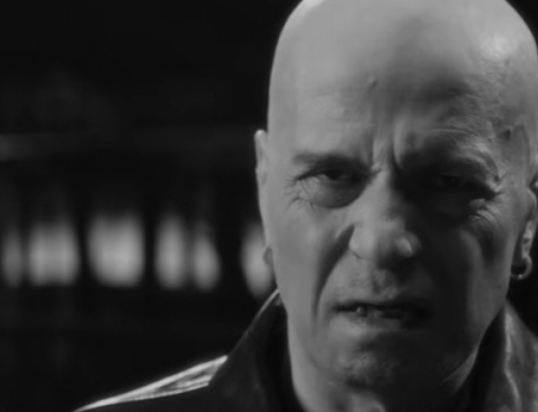 Слави Трифонов разбуни духовете с новата си песен 