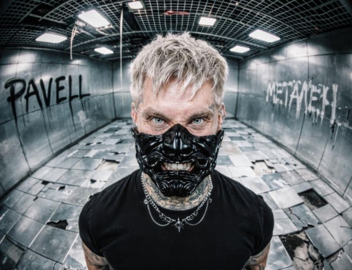 Рязък завой: Павел се завръща към първата си любов - тежката музика. Чуйте "Съдба"!