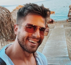 Чуйте рок парчетата на Иво Аръков, финансирани с европари!