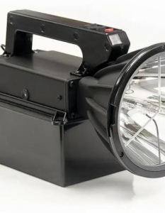 Колко далеч може да свети един фенер? Отговорът е 6 926 метра - 1