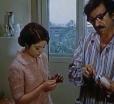 Българската класика „Два диоптъра далекогледство“ дава старт на комедийния фестивал „Е, и?“ на 1 април