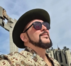 Устата: Ще пея безплатно за всяка партия, която се осмели да хареса 