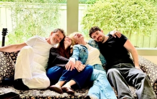 Антонио Бандерас показа зет си и сподели щастлив момент с бившата си съпруга Мелани Грифит