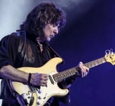 Исторически момент: Ричи Блекмор отново на една сцена с Deep Purple след 33 години!
