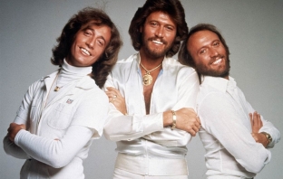 Bee Gees се събраха за благотворителен концерт