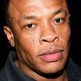 Dr. Dre посвещава албум на Слънчевата система