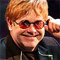 Elton John продава пиано в eBay