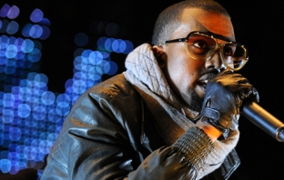 Брутализъм от Kanye West в Monster (Видео)