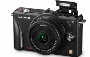 Уникалният Panasonic Lumix GF2 вече в продажба