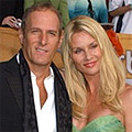 Michael Bolton се сгоди за “отчаяната съпруга” Nicollette Sheridan