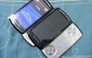 Подробности за Sony Ericsson Xperia Play