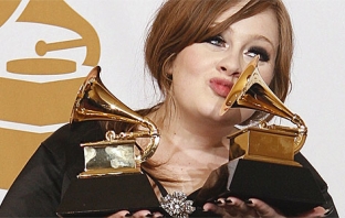 Пост-Brit Awards синдром в британските чартове