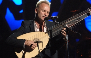 Sting идва в България