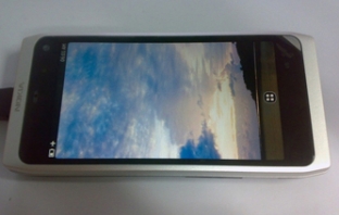 Nokia N950 е първият телефон с MeeGo