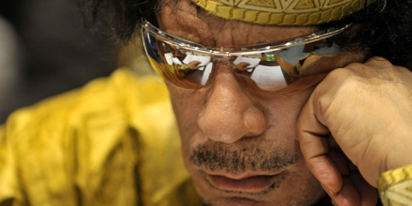 Пародиен ремикс с Муамар Кадафи взриви мрежата (Видео)