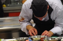 Слави препитва готвачи в Lord of the Chefs от 15 март